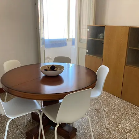 In Piazza Apartamento *