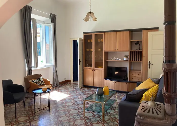 Appartement In Piazza Marciana Marina (Isola d'Elba)